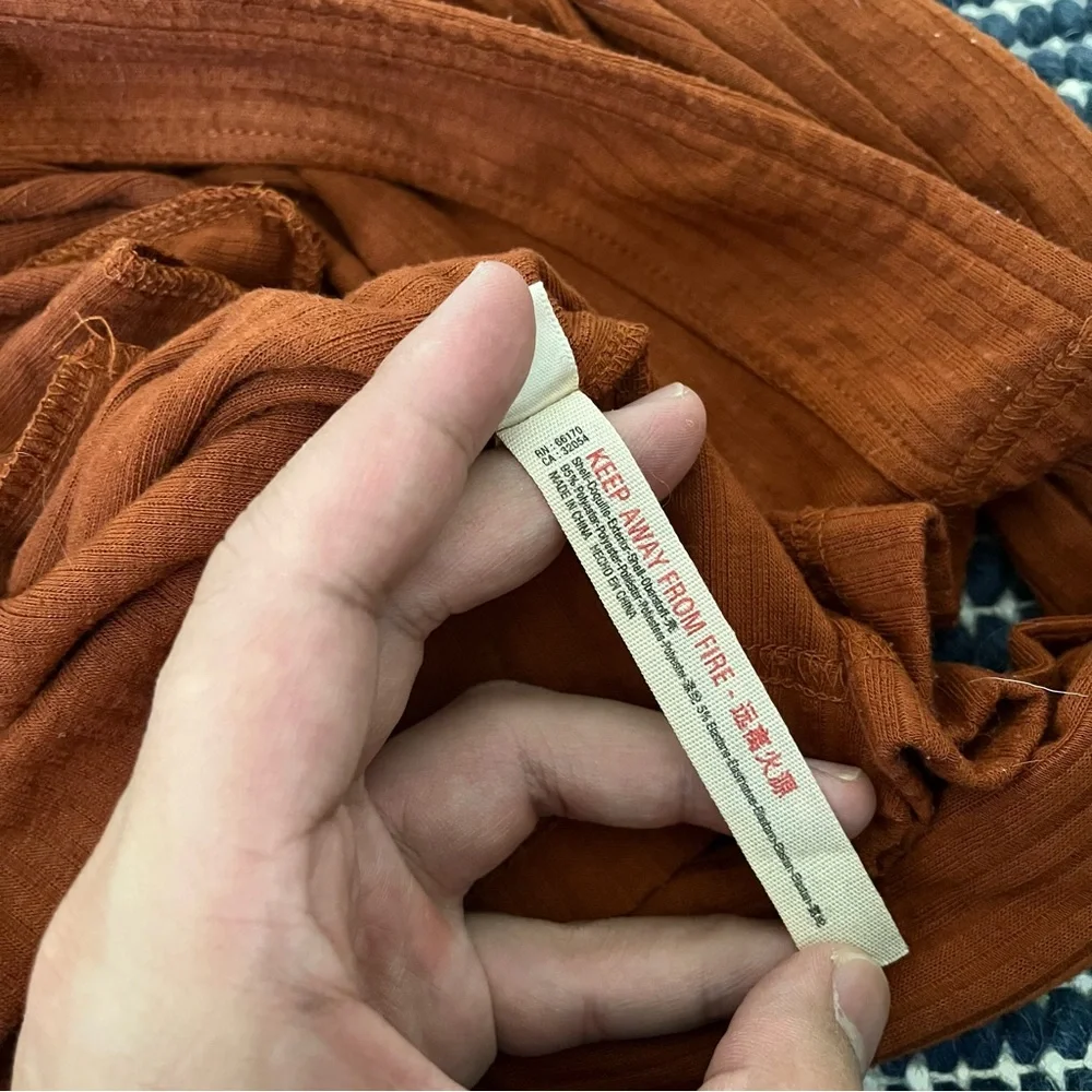 Free people beach Women's Rust sweater ribbed size large - Picture 4 of 9